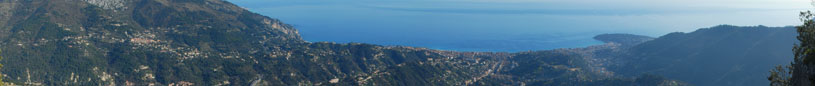 En r�gion PACA, la rivi�ra Fran�aise � Menton